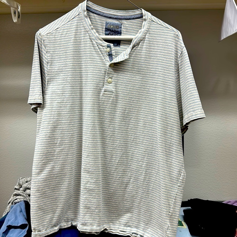 Jos A Bank 1905 Crew Neck Tee